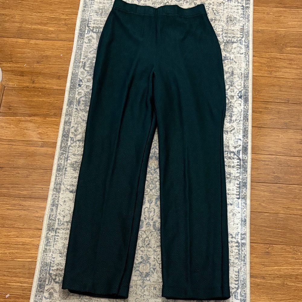 St. John Collection by Marie Gray Dark Green Pants - women’s size 4